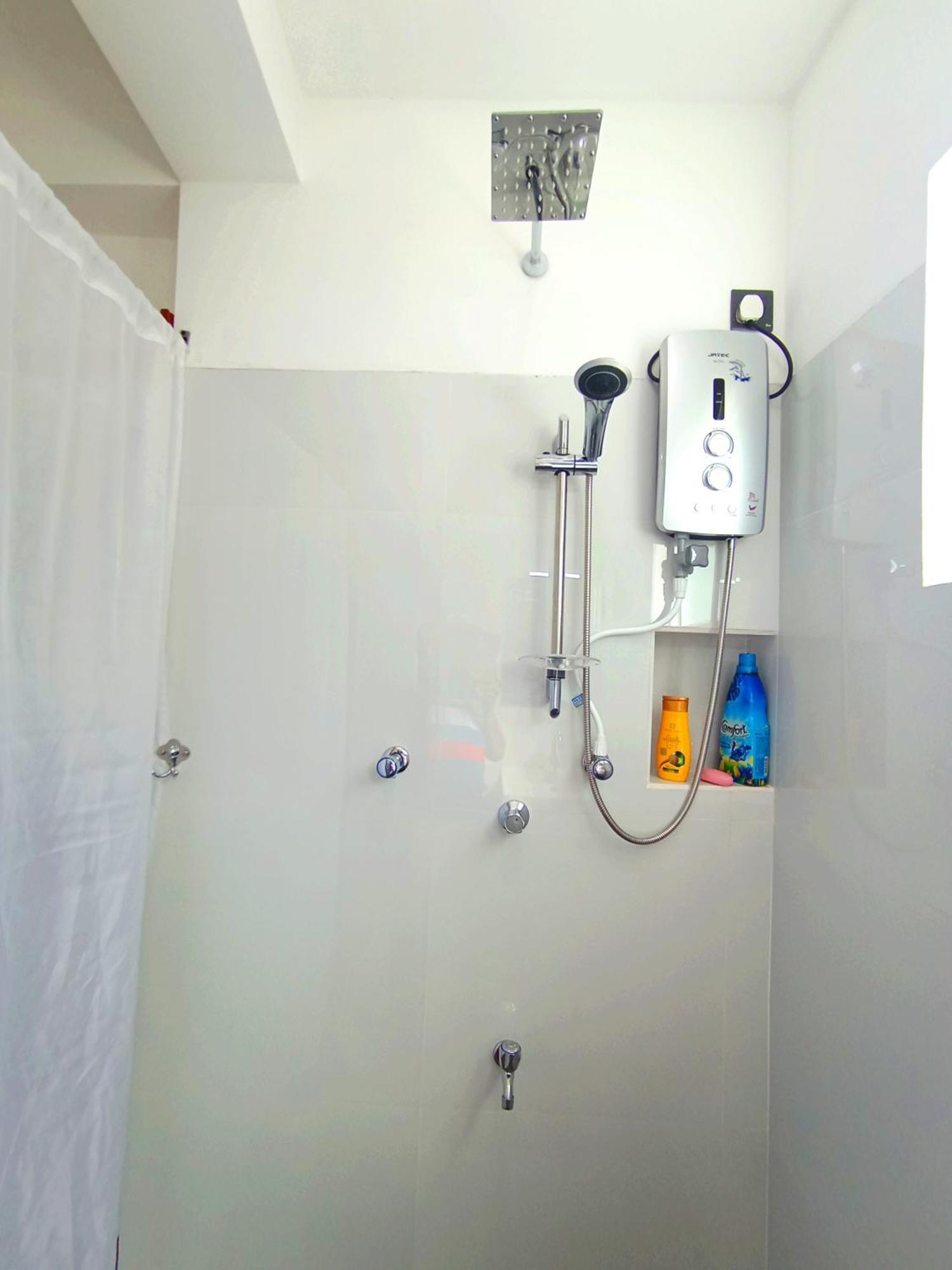 Thusara Guesthouse ミリッサ エクステリア 写真