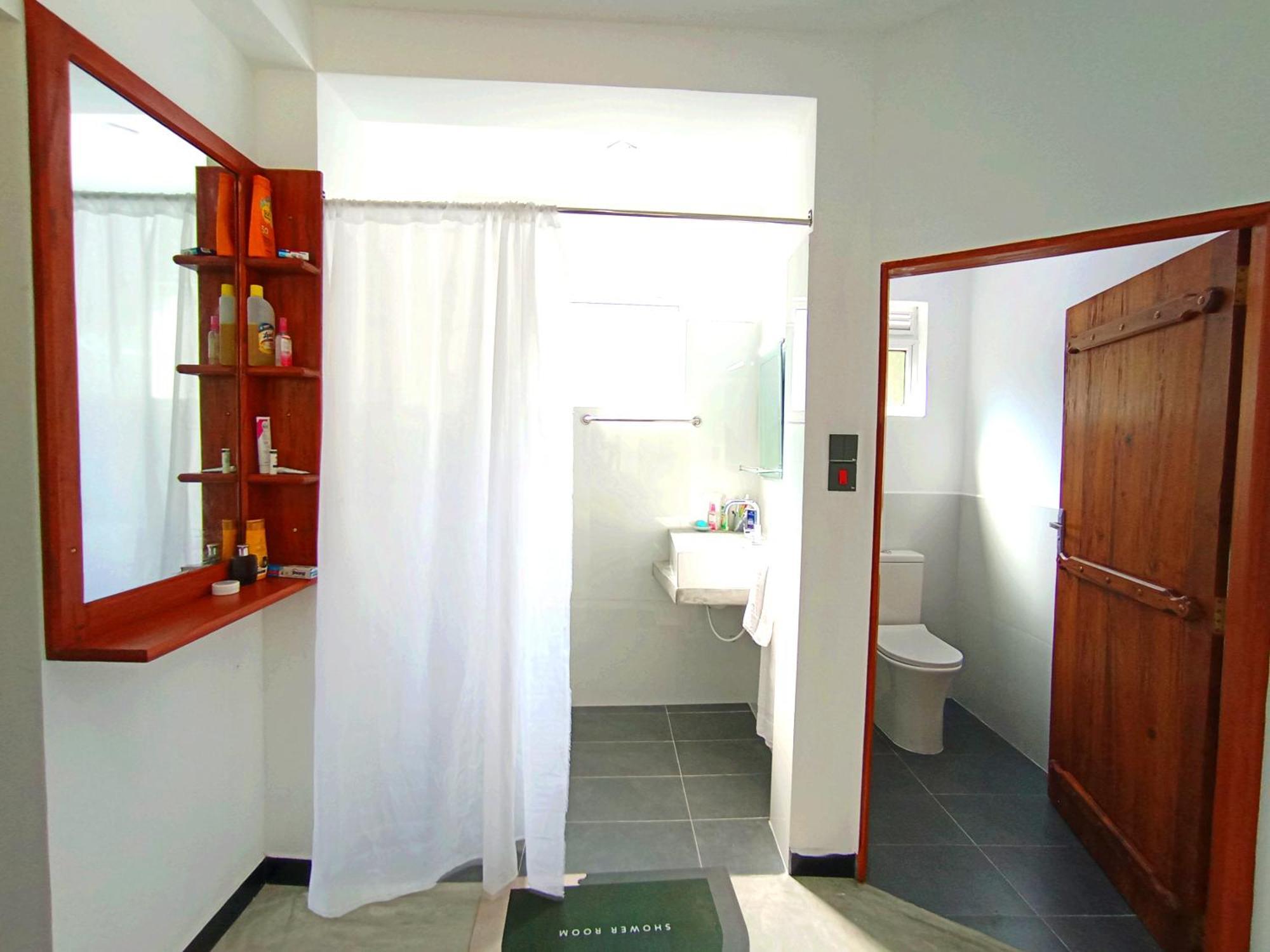 Thusara Guesthouse ミリッサ エクステリア 写真