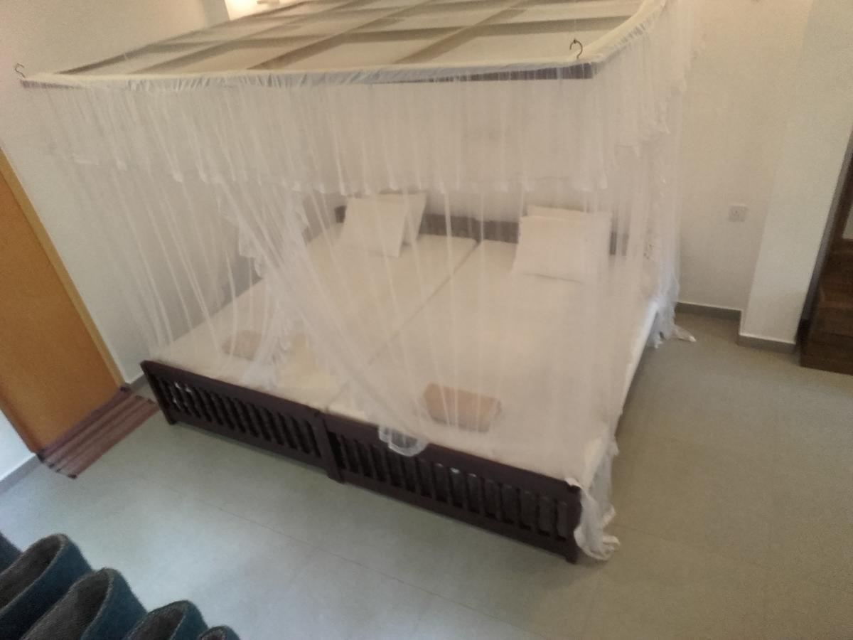Thusara Guesthouse ミリッサ エクステリア 写真